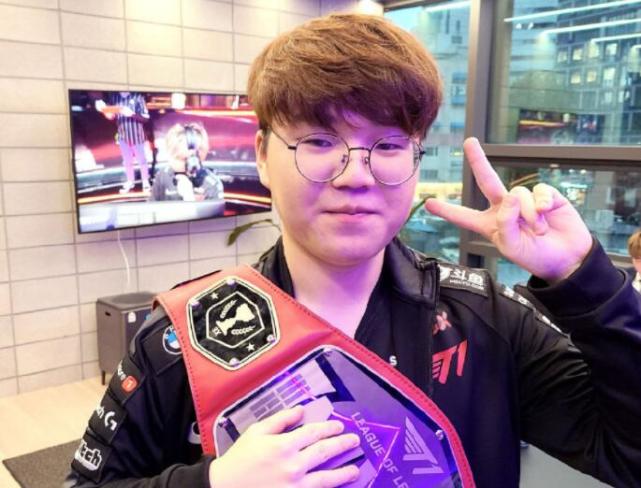 他在换防 他在换防